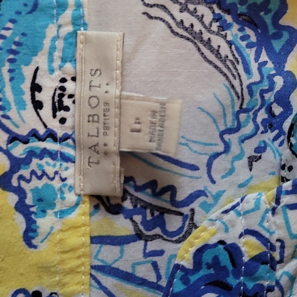 Talbots Yellow w/Blue Sea Shells Tunic Style Blouse. Size Lp 100% Cotton V-neck - Picture 13 of 17